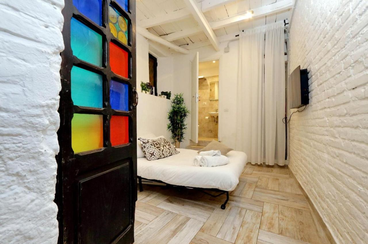 Apartament Happiness Rzym Zewnętrze zdjęcie