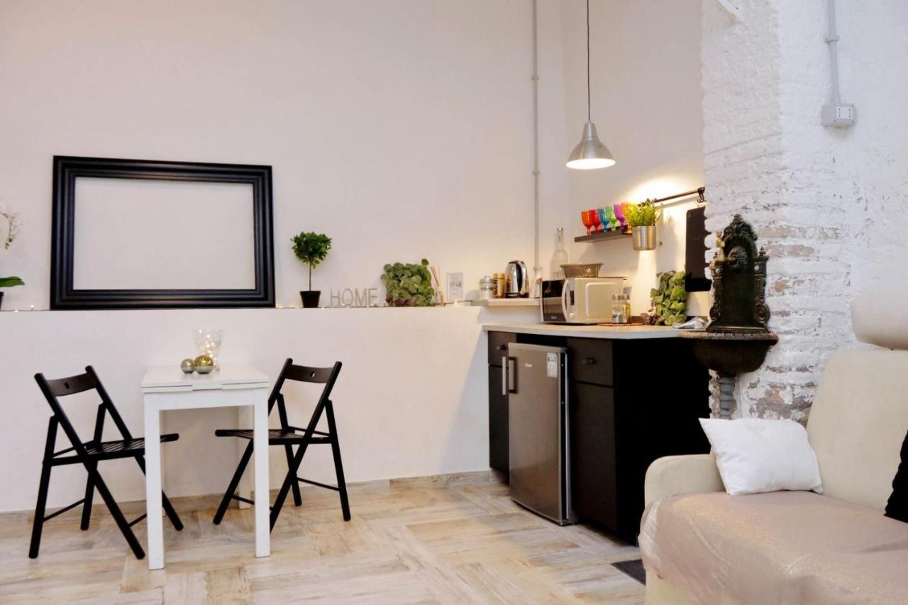 Apartament Happiness Rzym Zewnętrze zdjęcie